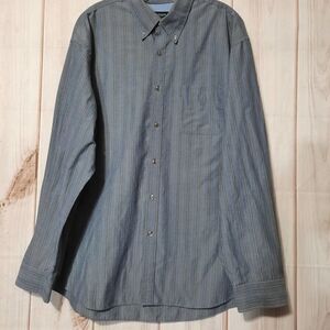 Van Heusen Shirt Men's Size Extra Large Gray Cotton Blend Long‎ Sleeve